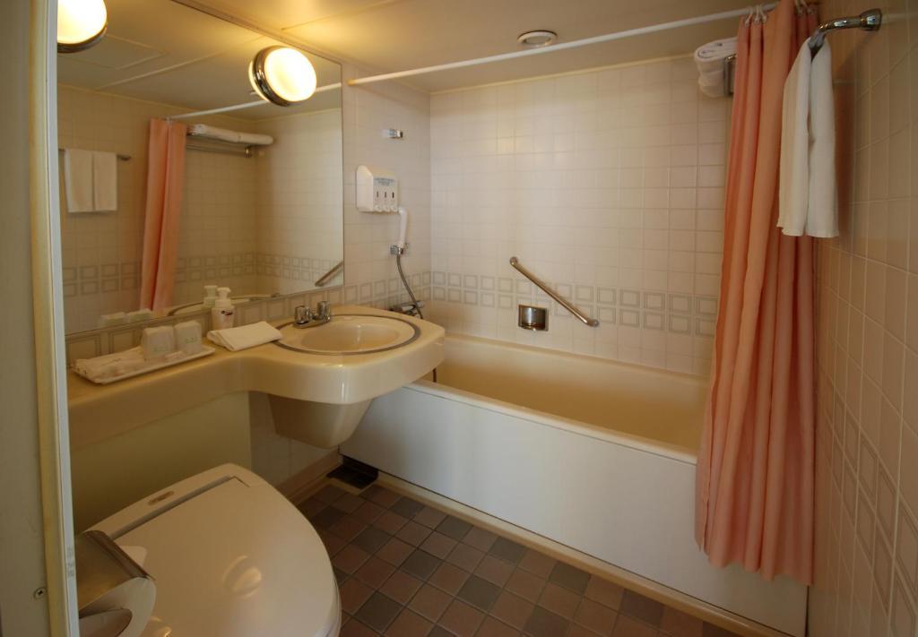 Nagasaki International Hotel Omura Екстер'єр фото