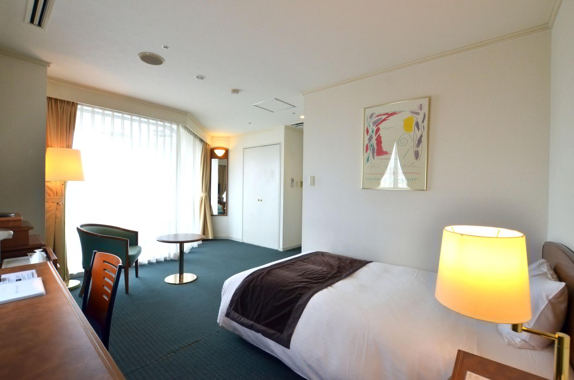 Nagasaki International Hotel Omura Екстер'єр фото