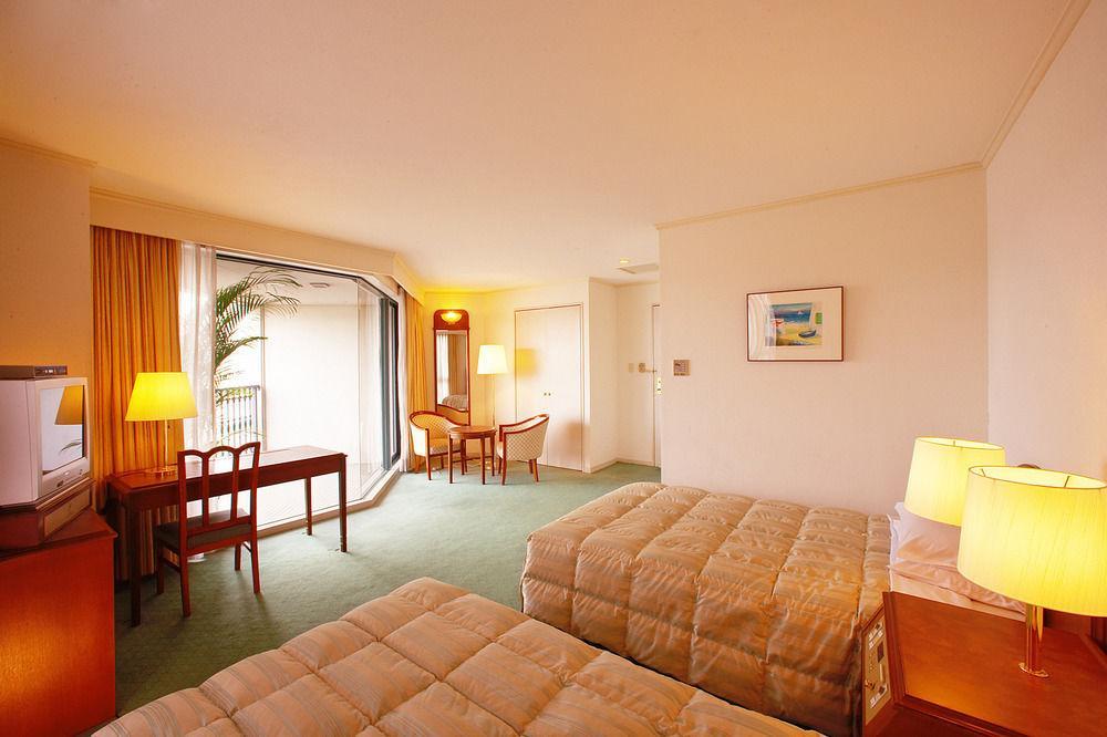 Nagasaki International Hotel Omura Екстер'єр фото